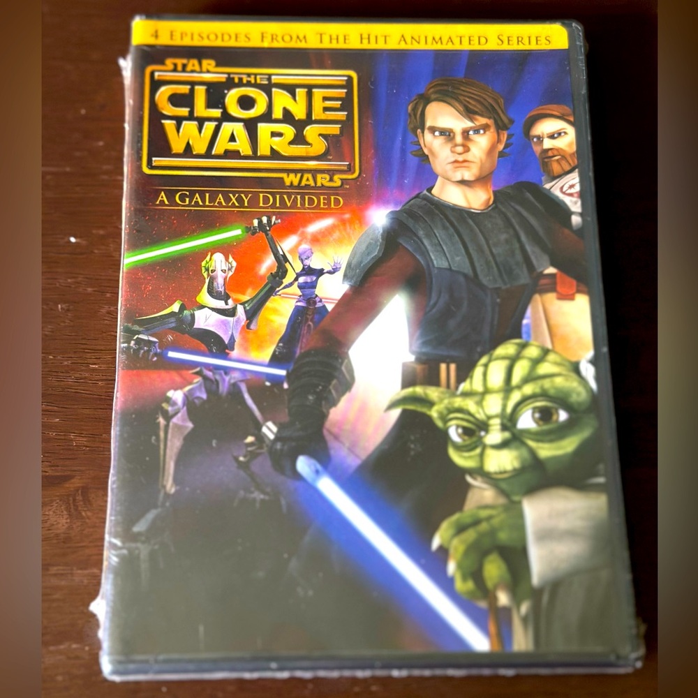 Star Wars the clone wars a galaxy divided DVD